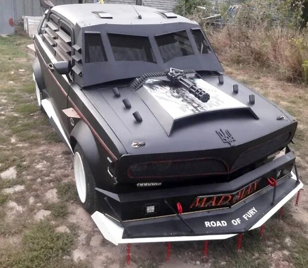 Пост апокалиптический ВАЗ-2107 - фантазия у тюнера выше крыши!