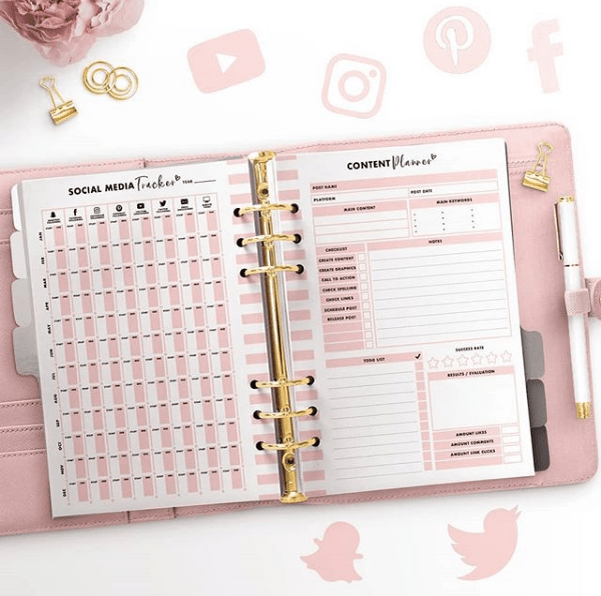 Любую идею надо записывать в «банк идей». Его можно сделать в виде таблицы или списка.