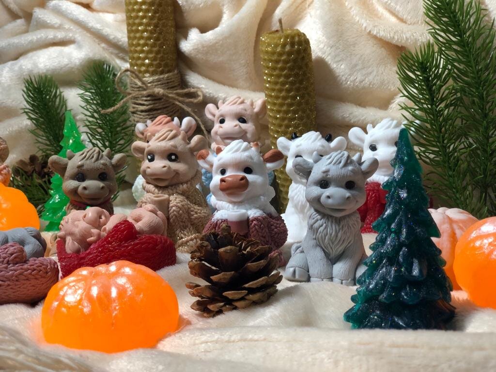 мои мыльные бычки, мандарины, елки ...