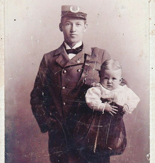 Сотрудник Почтовой службы США в начале 1900-х 