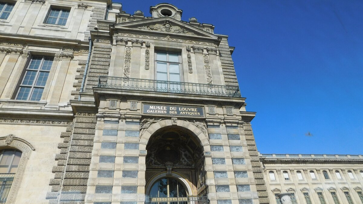 Музей Лувр