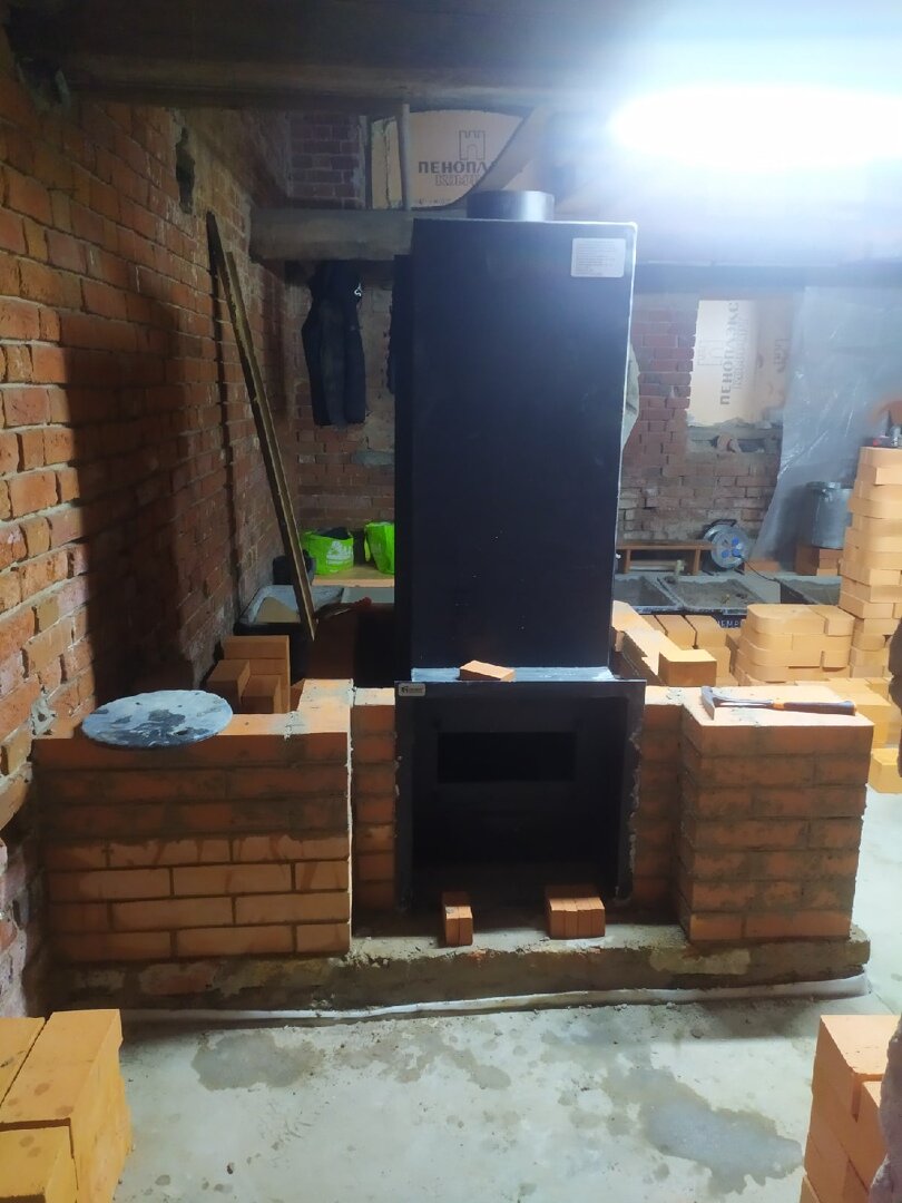 Передняя часть топки