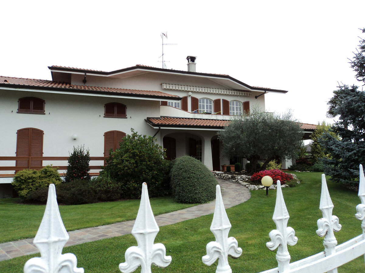 Итальянская вилла. Фото автора.