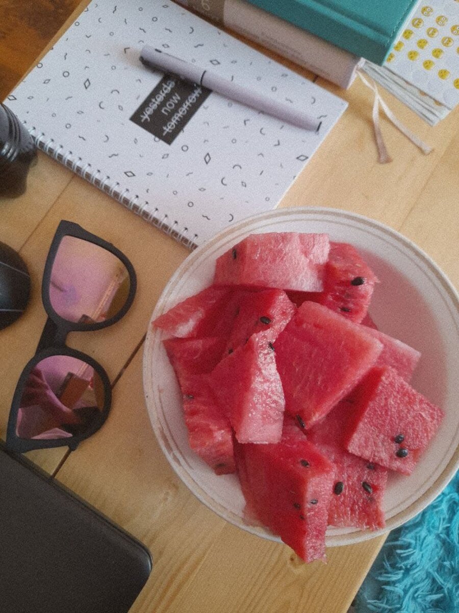 Полезный перекус, планер, дневник и ежедневник