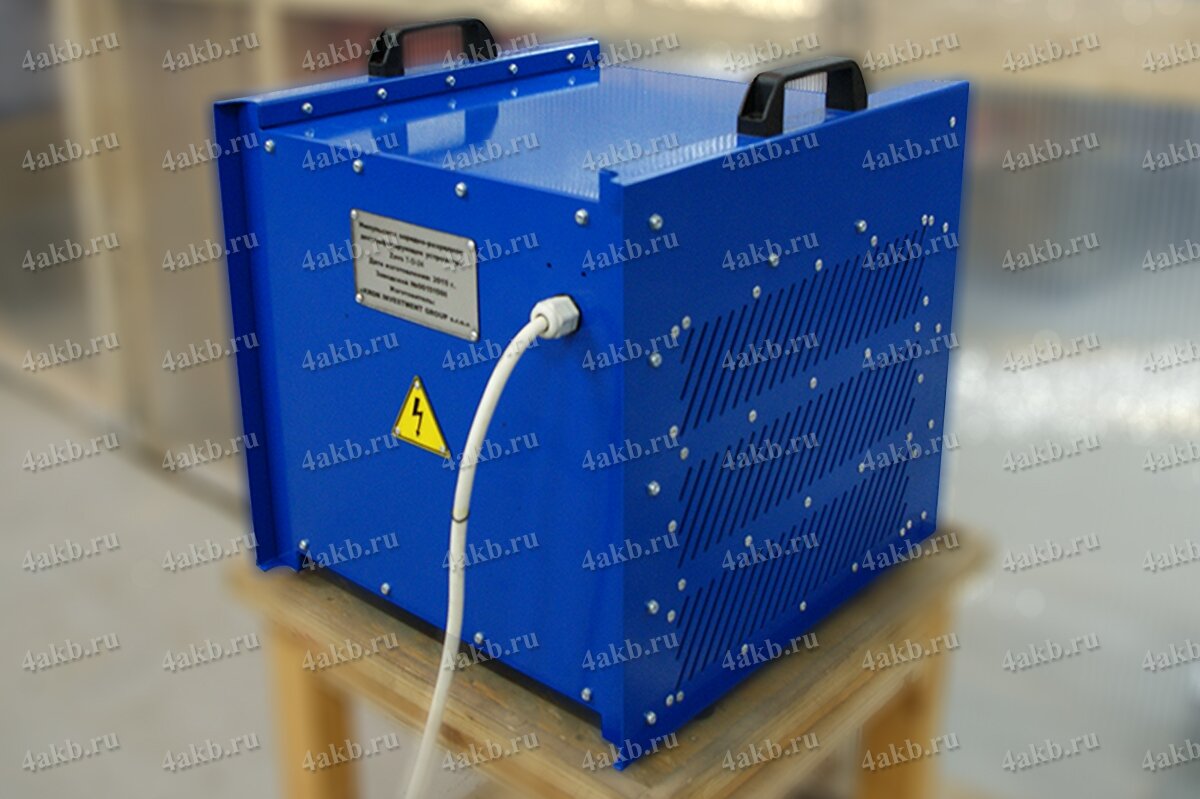 Вентиляционные отверстия зарядно-разрядного устройства серии Зевс-Т-Р