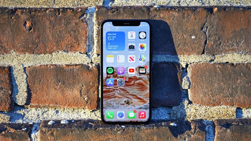 Лучшие смартфоны от Apple: какой iPhone выбрать?