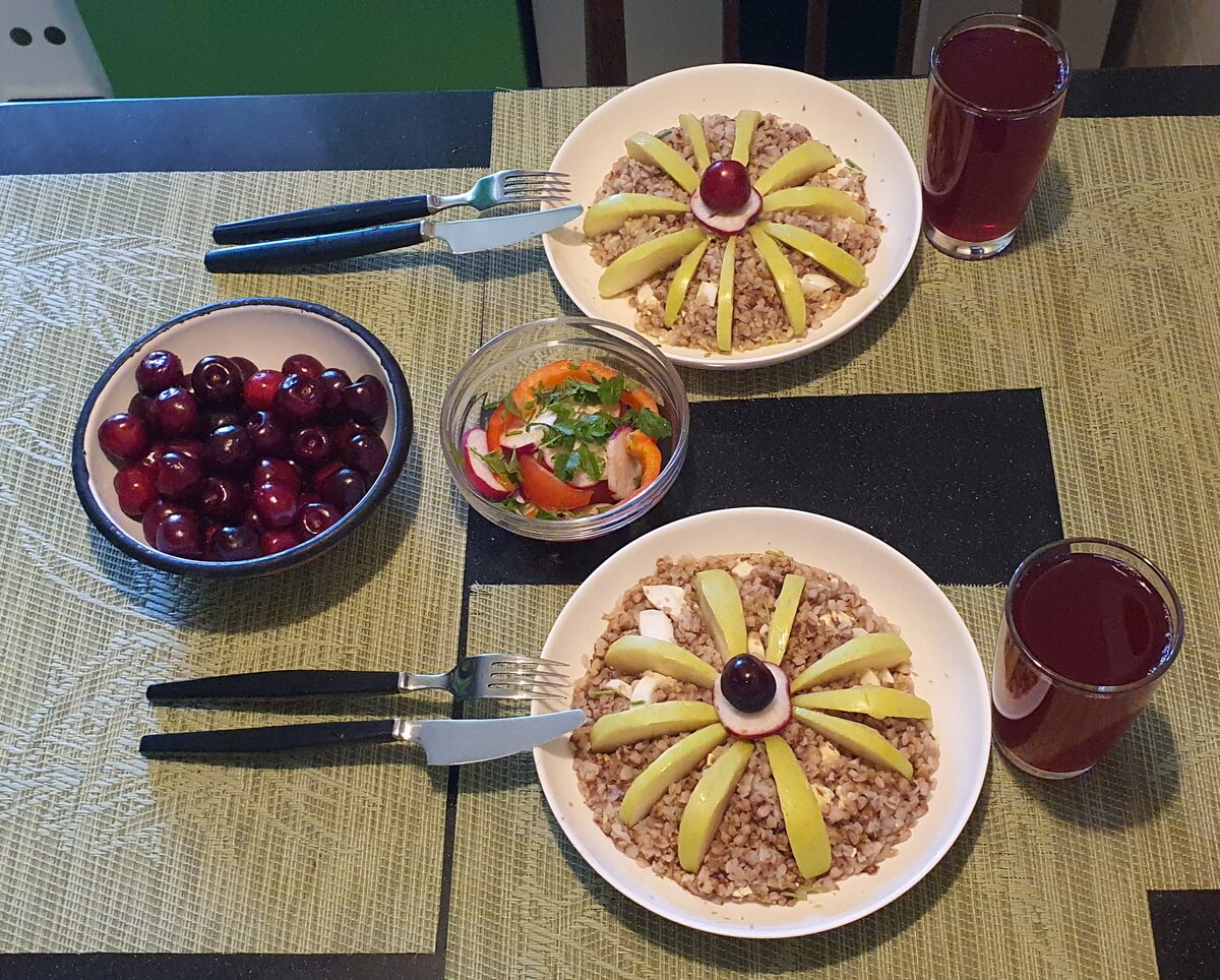 Фрукты и каши друзья наши.