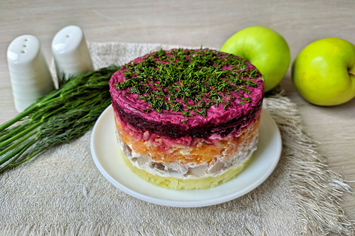 Селёдка под клумбой