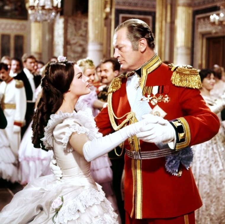 Кадр из фильма "Катя: некоронованная императрица". 