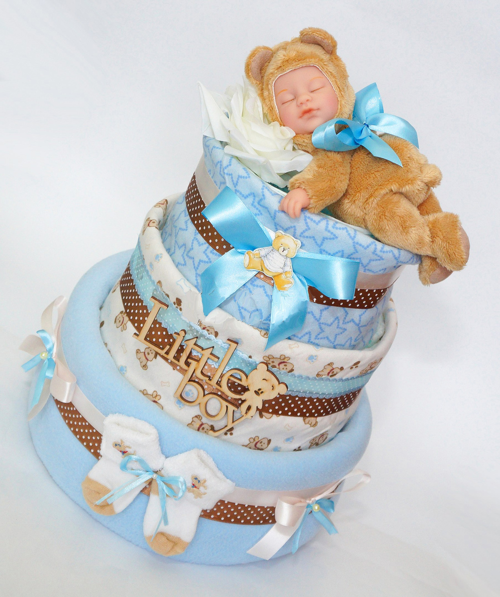 Торт из Памперсов для мальчика с коллекционным спящим младенцем