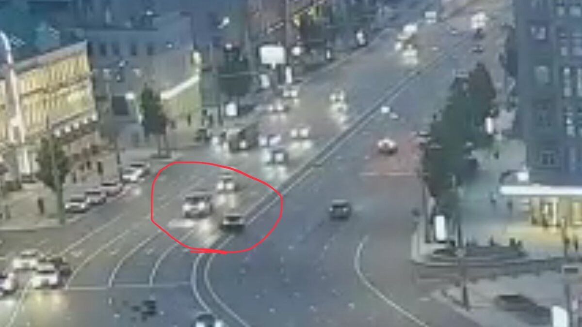 С камер наружного наблюдения 