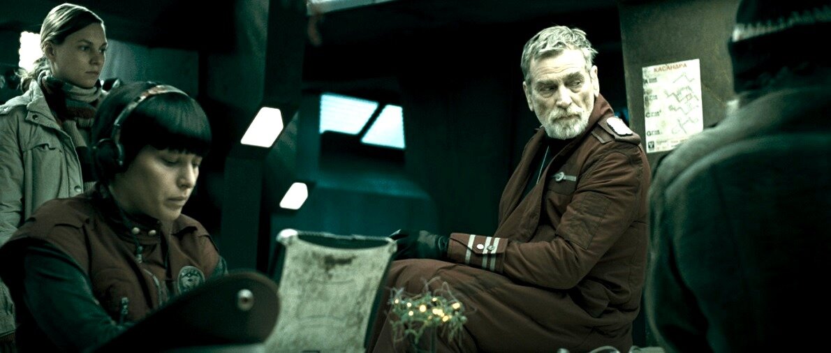 груз фантастика 2009. груз 2009 года. груз фильм 2009. груз 2009 года. карго груз фильм.