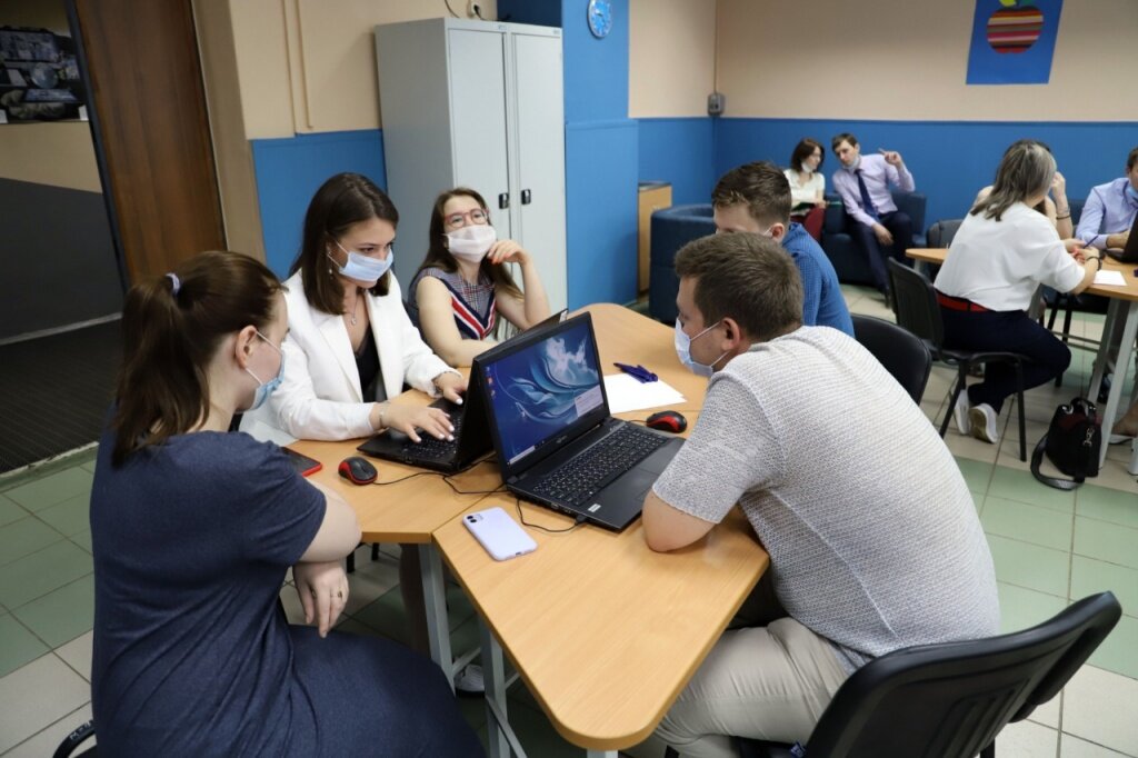 В Твери Центр опережающей профподготовки провёл форсайт-сессию