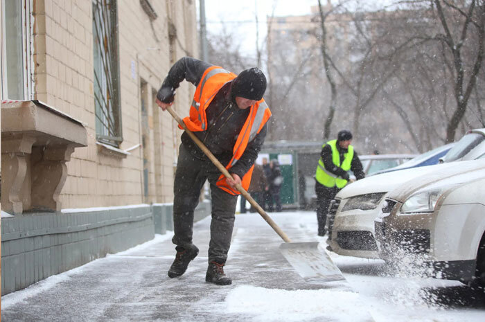 Обязаны ли жильцы многоквартирных домов платить за уборку снега