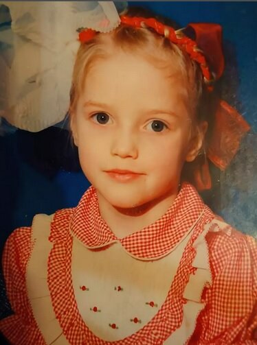 Алина Ланина в детстве 