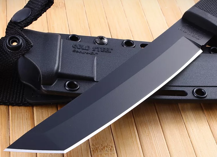 Cold Steel Recon TANTO — один из самых известных и популярных клинков
