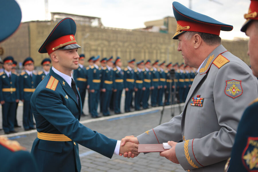 Общевойсковое командное училище москва. Московское командное военное училище. Сайт московского общевойскового училища. Московское высшее военное общевойсковое училище. Мввку московское высшее командное училище.