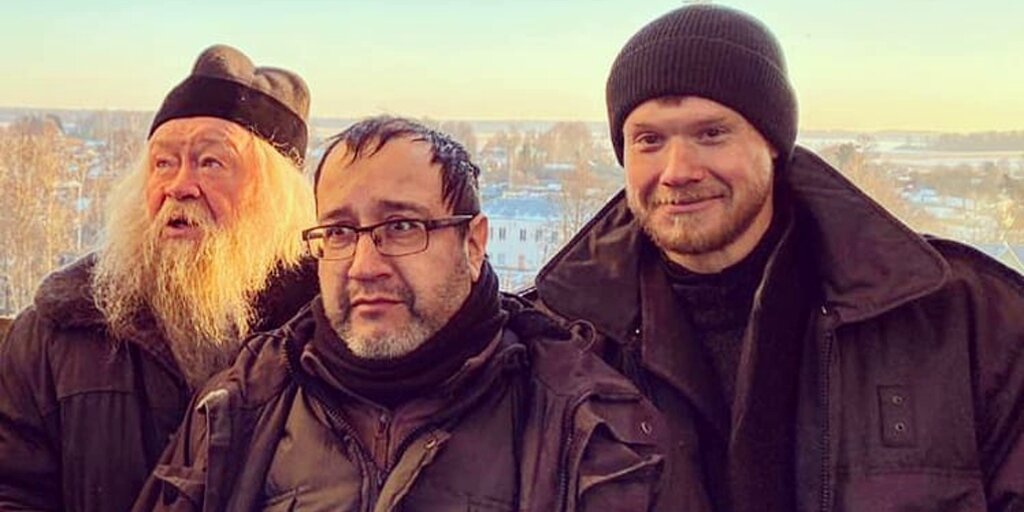 актер Юрий Кузнецов, режиссер Владимир Котт и актер Виктор Хориняк на съемках фильма "Непослушник"