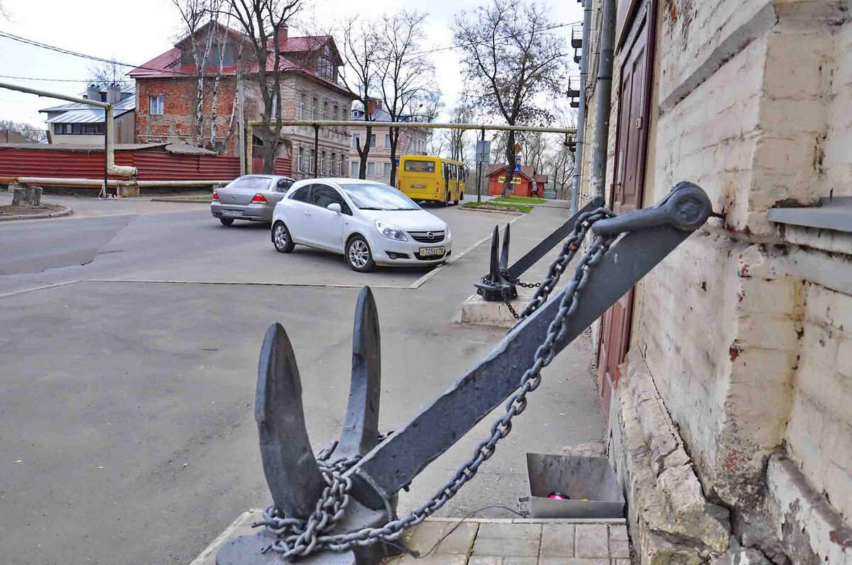 От Москвы до Рыбинска можно доехать на машине за 4 часа.