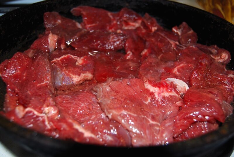 10 килограмм мяса. Мясо по-грузински в духовке из свинины. Килограмм по-грузински. Как приготовит по грузинской шейку.