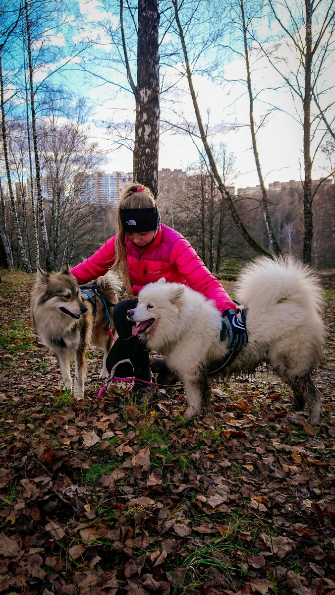 И грязь месить вместе веселее)) 