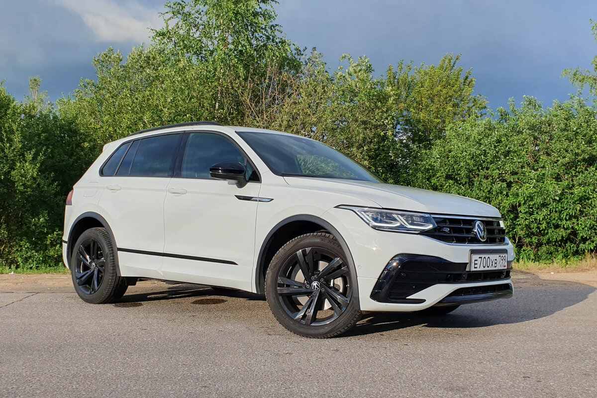 Volkswagen Tiguan R-Line. Фото CarExpert.ru