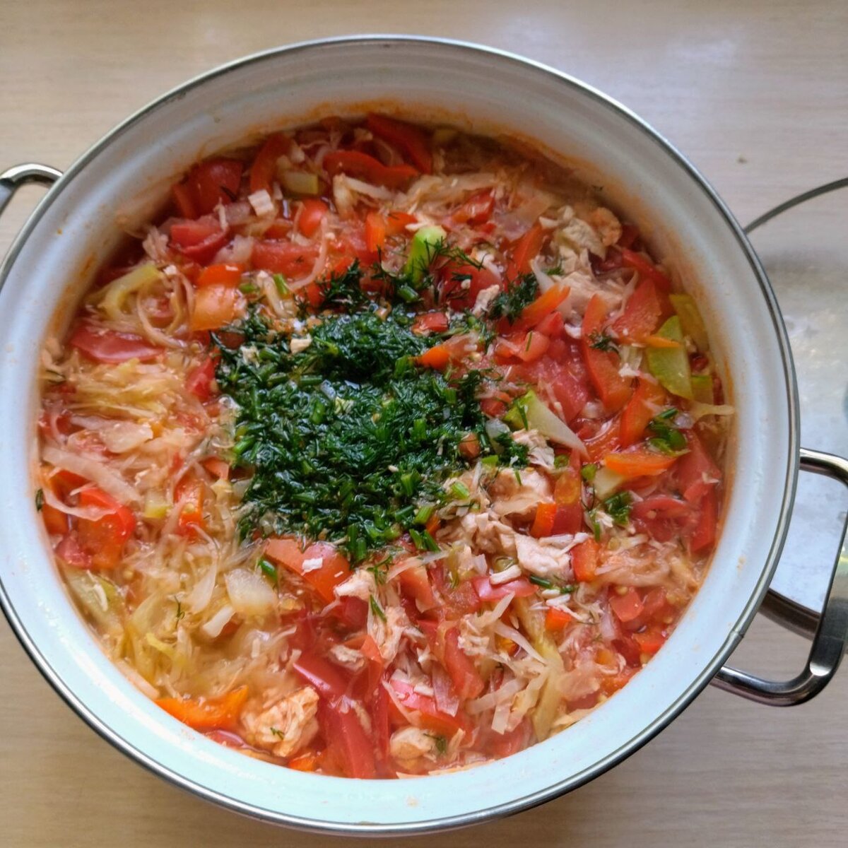 Готовый суп.