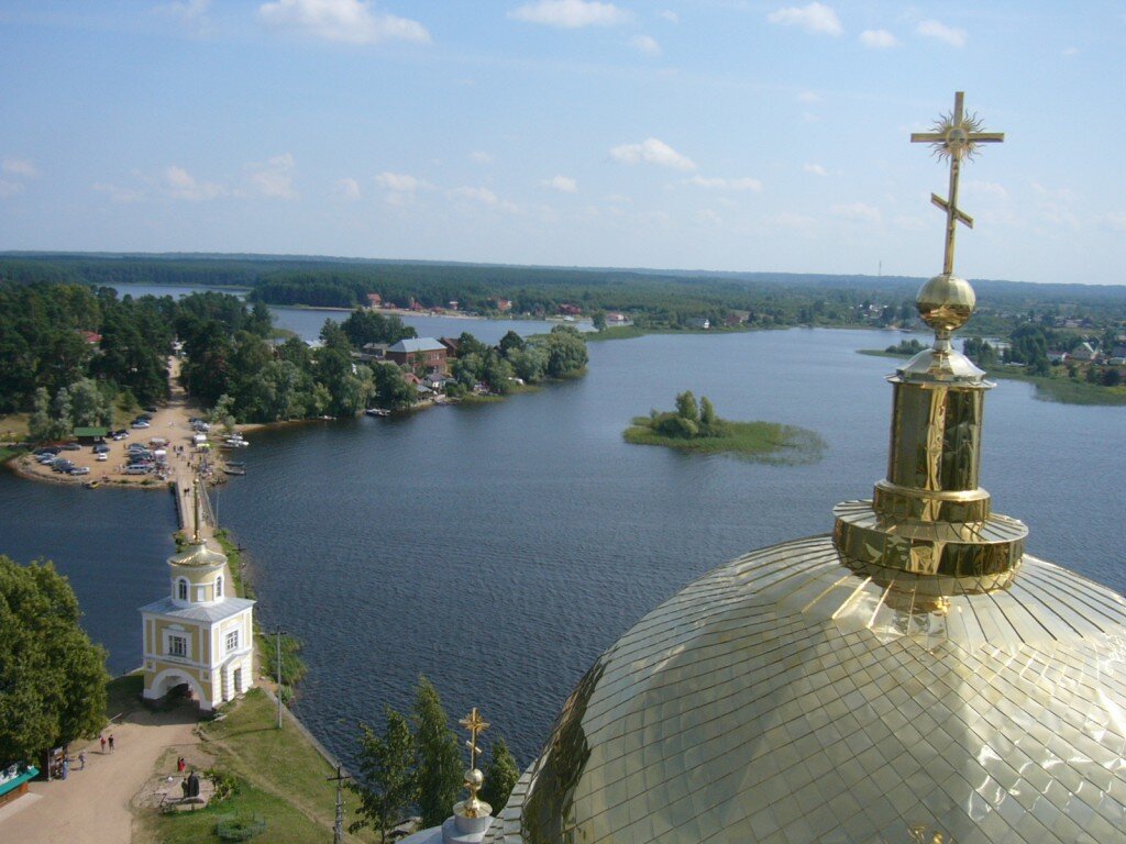 Нилова пустынь - одна из самых известных православных святынь Верхневолжья