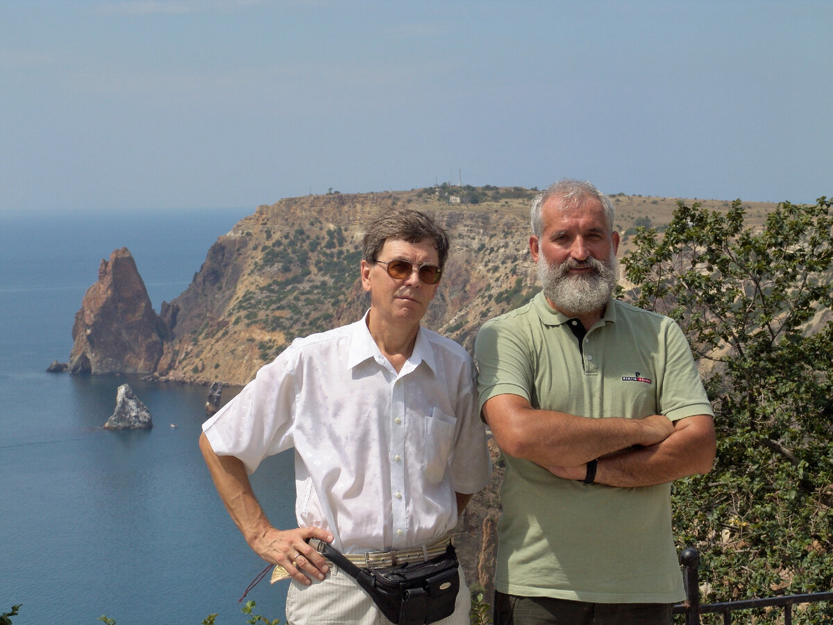 А.Т. Фоменко и Г.В. Носовский на мысе Фиолент. Крым. 2010 год