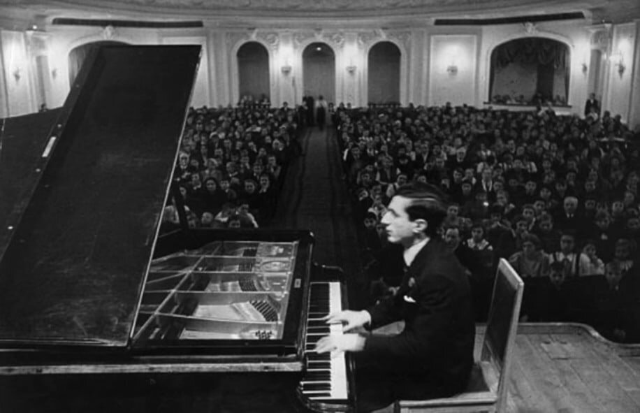 Концерт молодого Якова Флиера