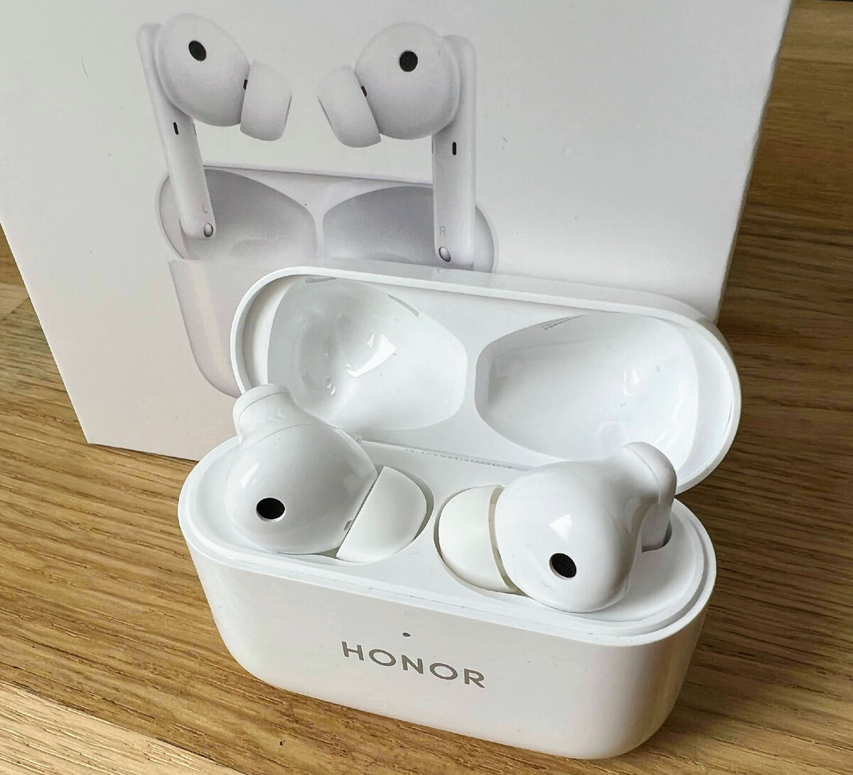 Беспроводные наушники honor 2. Honor Earbuds 2 Lite. Honor Earbuds 2 Lite Black. Honor Earbuds 2 Lite чехол. Honor Buds.