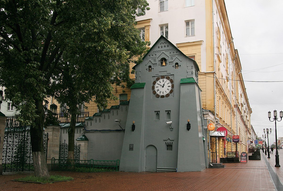 Готический замок в центре Нижнего Новгорода | КОФЕ, ТАЙНЫ И ТУМАНЫ | Дзен