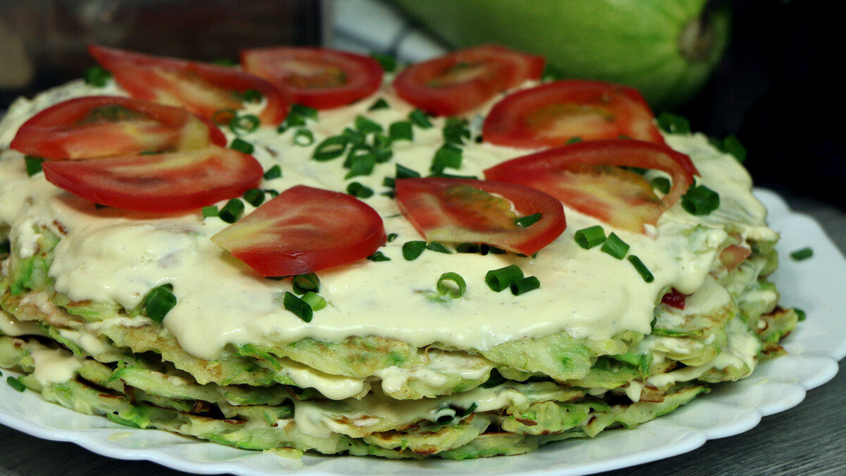 Кабачковый торт с куриной грудкой