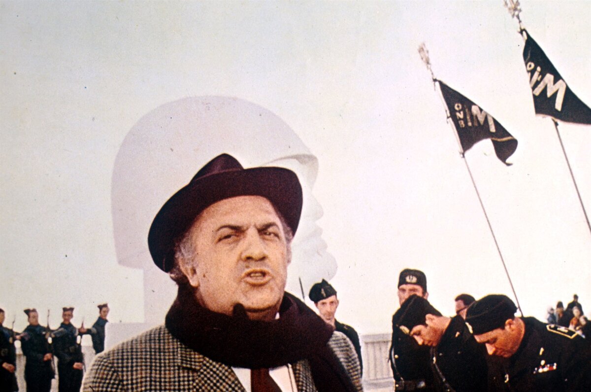 Федерико Феллини