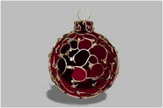 Шар в золоте с бриллиантами, €20000