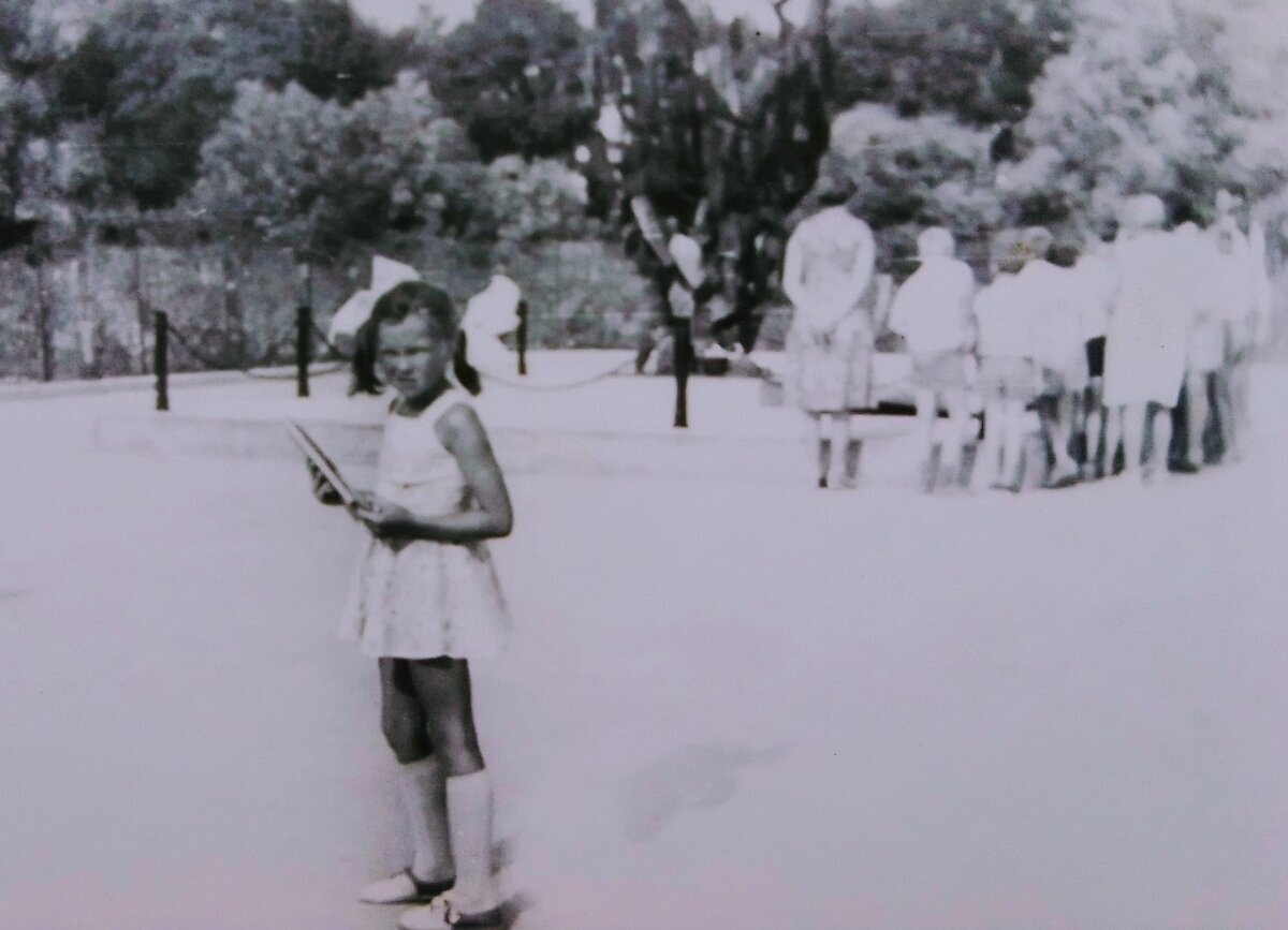 1976