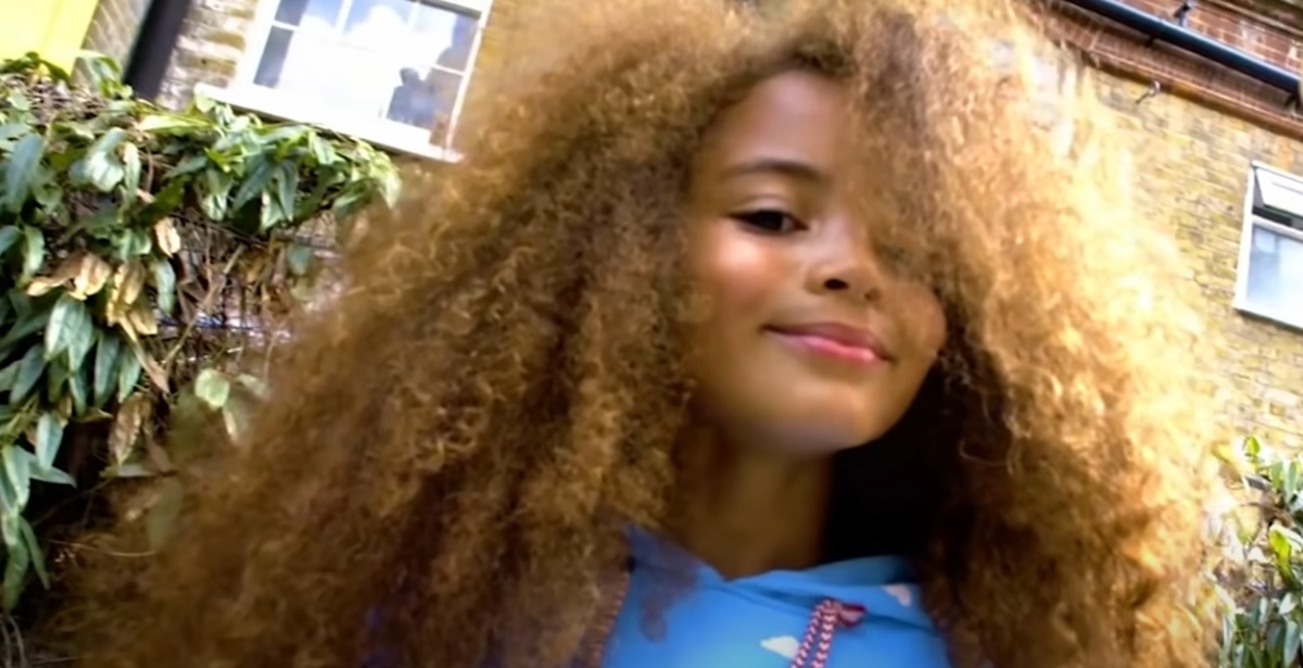 Мама гордится умным и добрым сыном, несмотря на все имеющиеся у него проблемы.