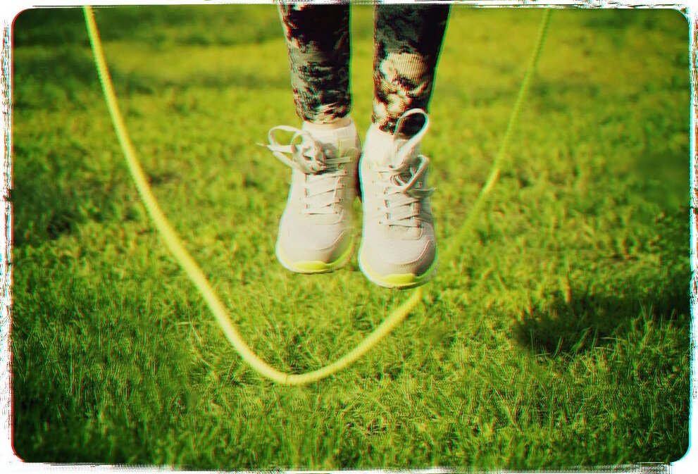 Прыжки на скакалке, здоровый образ жизни, выносливость, координация, спорт, зож