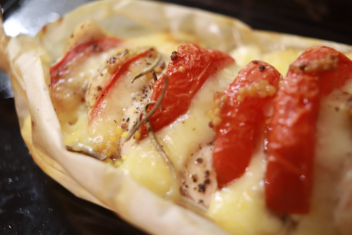 Филе рыбы в духовке с сыром и помидорами в духовке рецепт с фото
