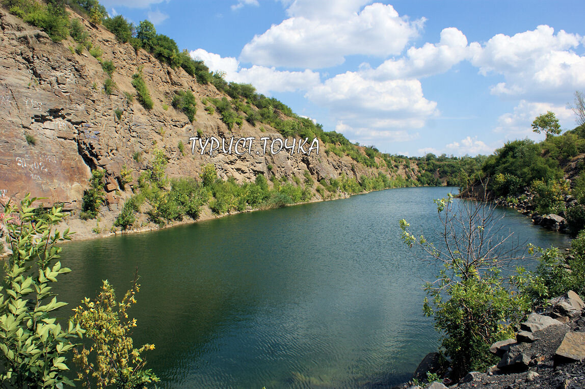 Каньон в красном сулине фото