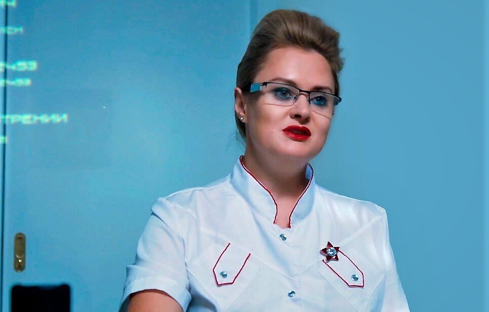 Анна Михалкова в фильме "Очень женские истории"