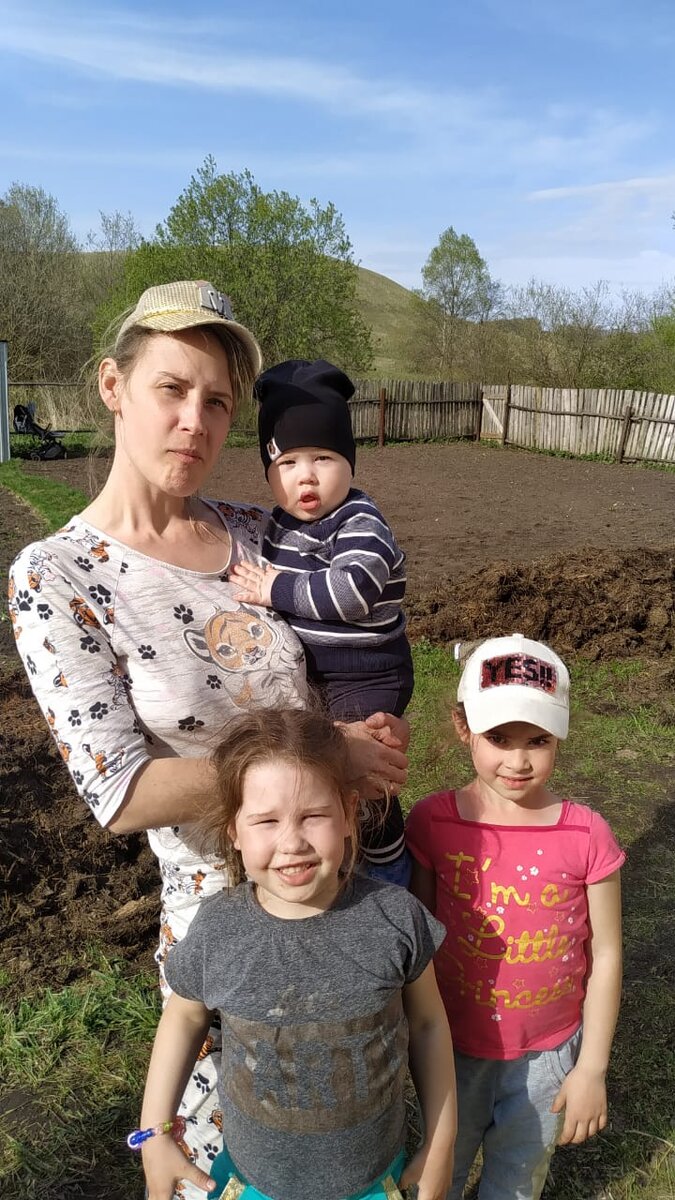 Лица моих любимых когда я озвучил,проект дизайна нашей квартиры