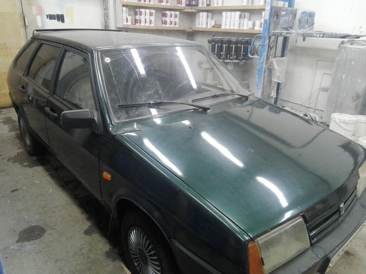 На ночь в теплый гараж поставил.