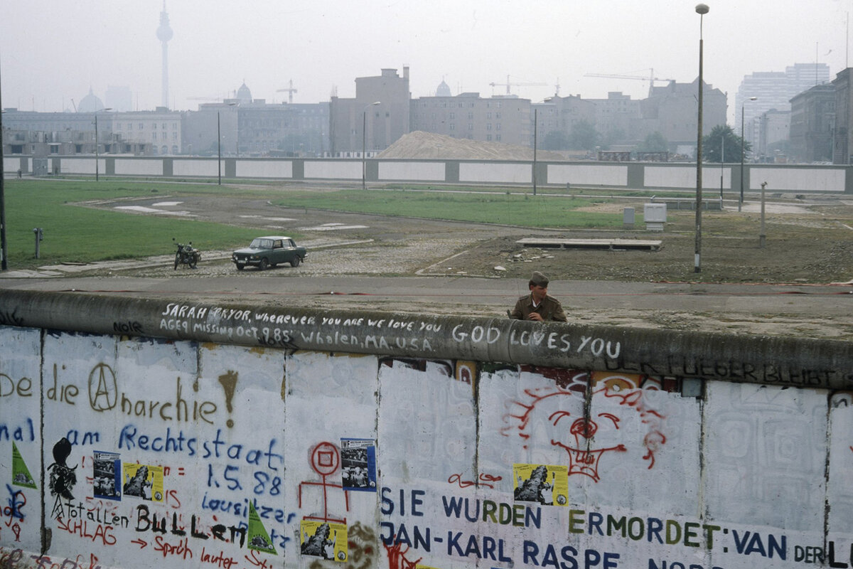 Берлинская стена 1988