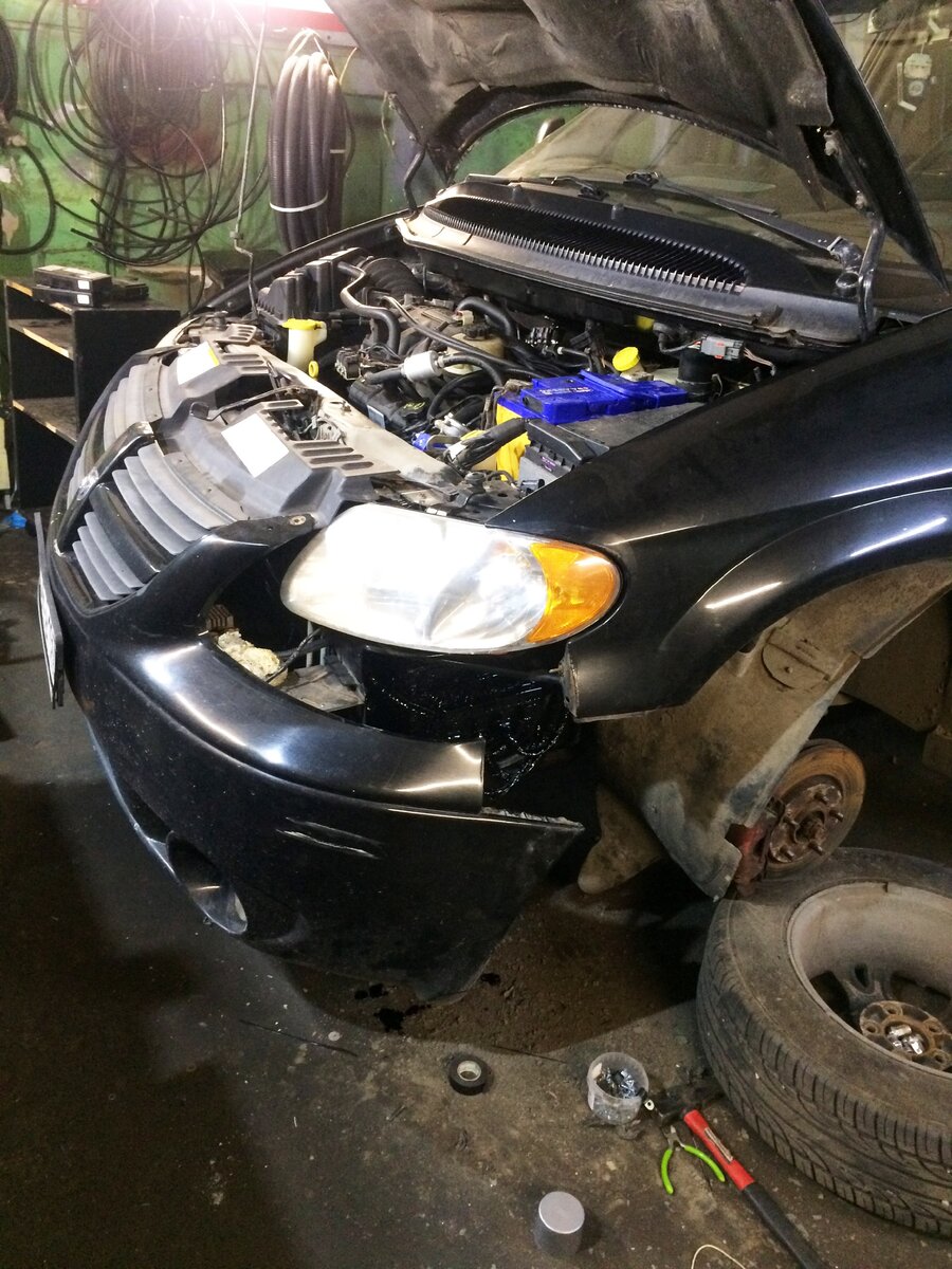 зеркало для Dodge Caravan / Grand Caravan, 2001 - 2004 гг. (4894411AA, 4894411AB)