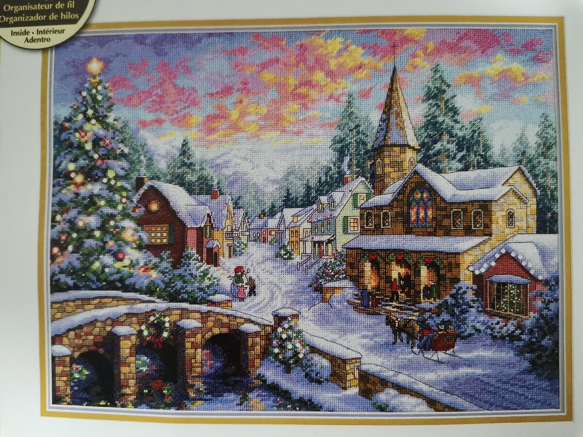 "Рождественский дом", (Holiday Village) работа Ксении Иликаевой. Разработка Dimensions
