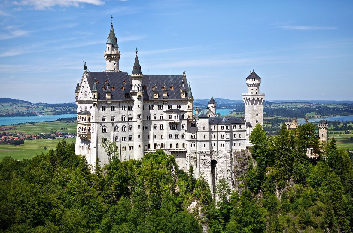 Самый известный замок Людвига II - Neuschwanstein Castle