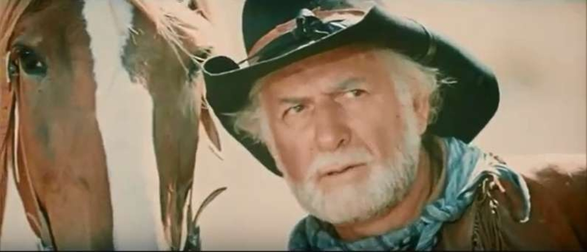 Кадры взяты из фильма