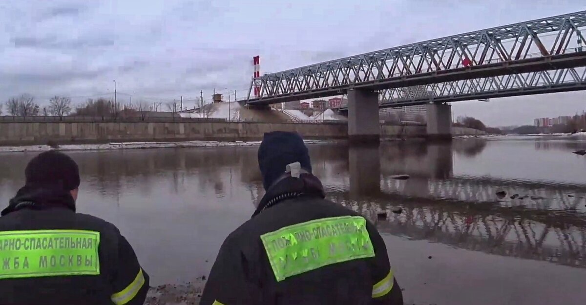 4 декабря 2019 года. Приехали сотрудники МЧС 