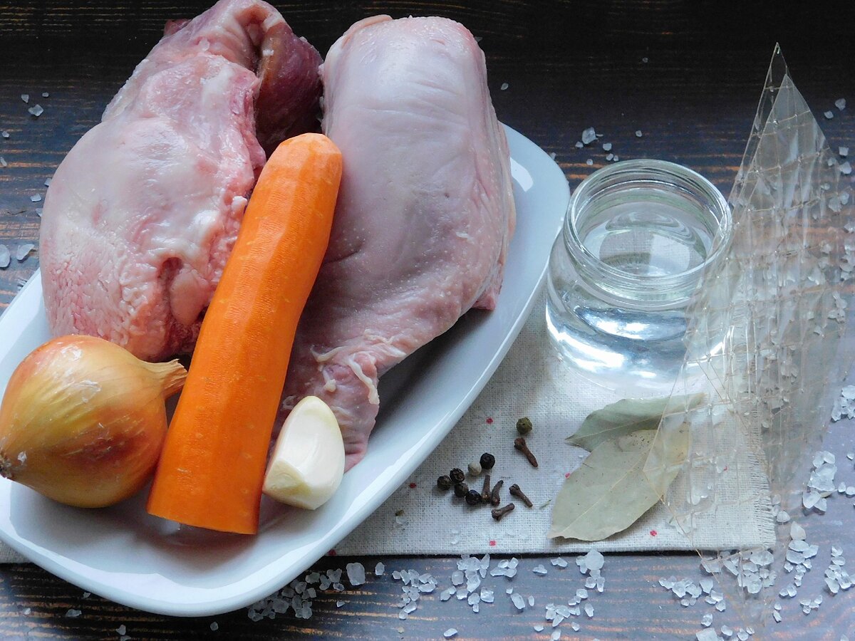 ингредиенты для приготовления заливного из языка 